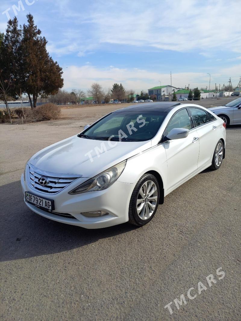 Hyundai Sonata 2011 - 159 000 TMT - Мир 2 - img 2