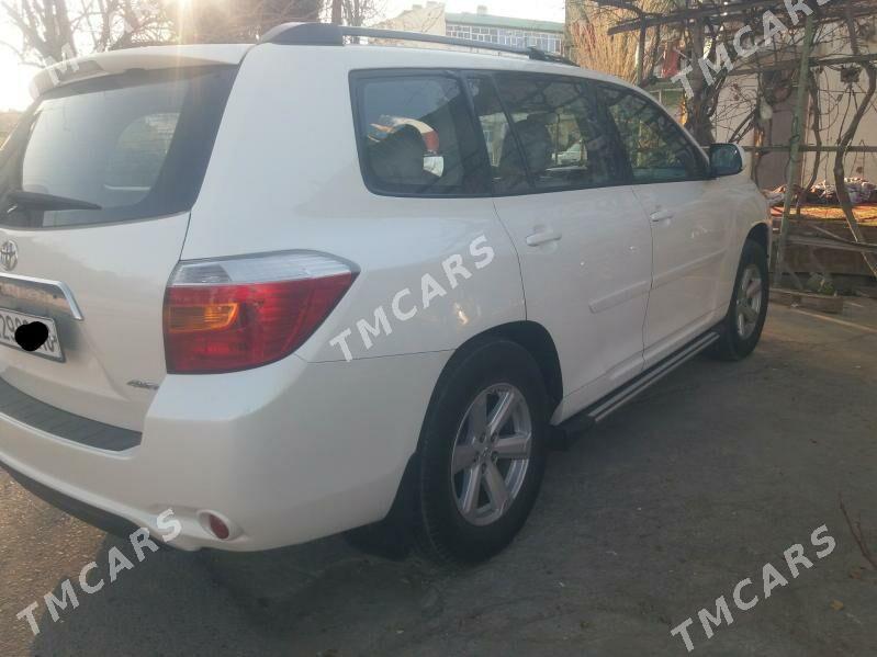 Toyota Highlander 2010 - 245 000 TMT - Ашхабад - img 8