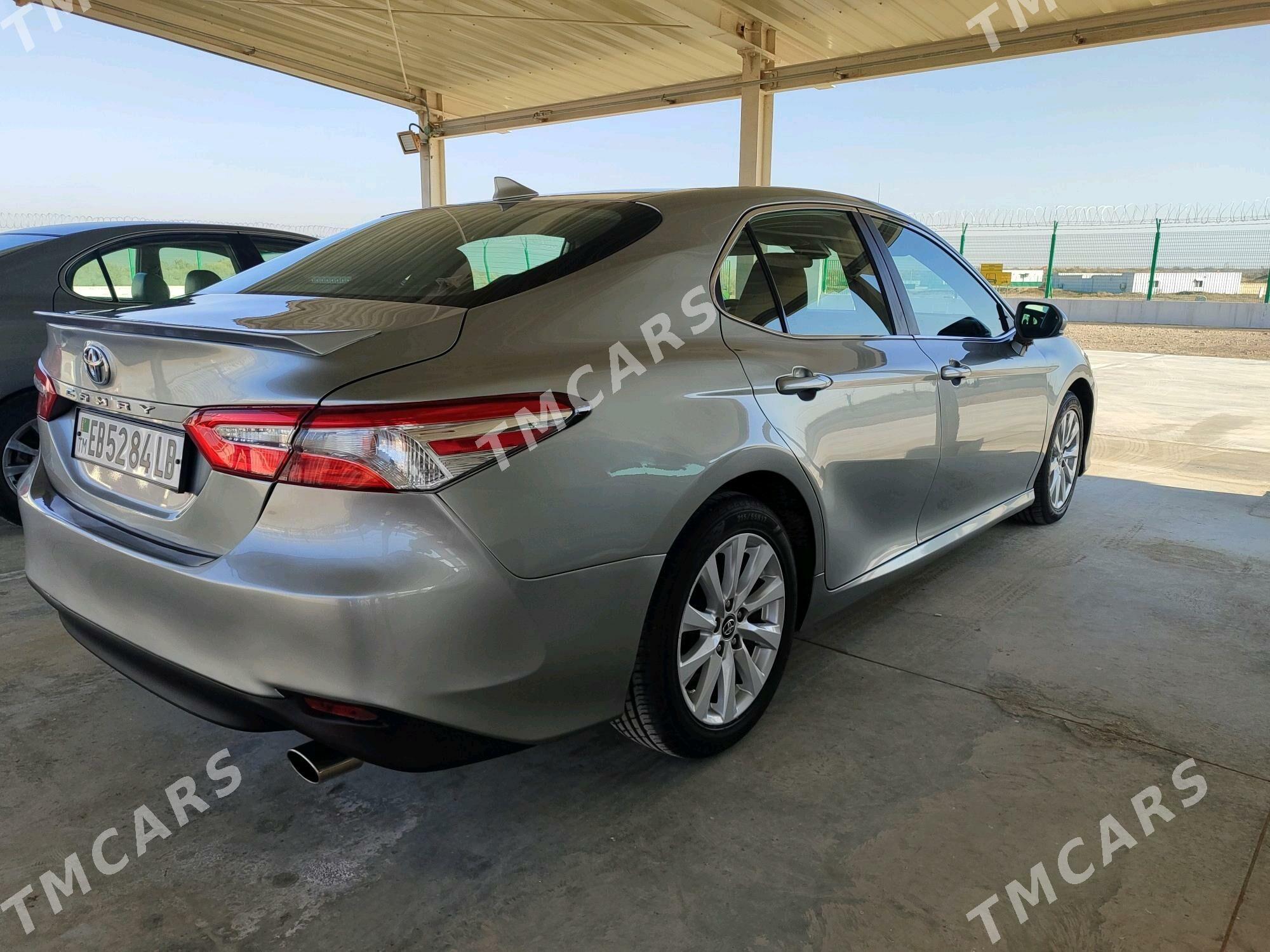 Toyota Camry 2019 - 270 000 TMT - Farap - img 4