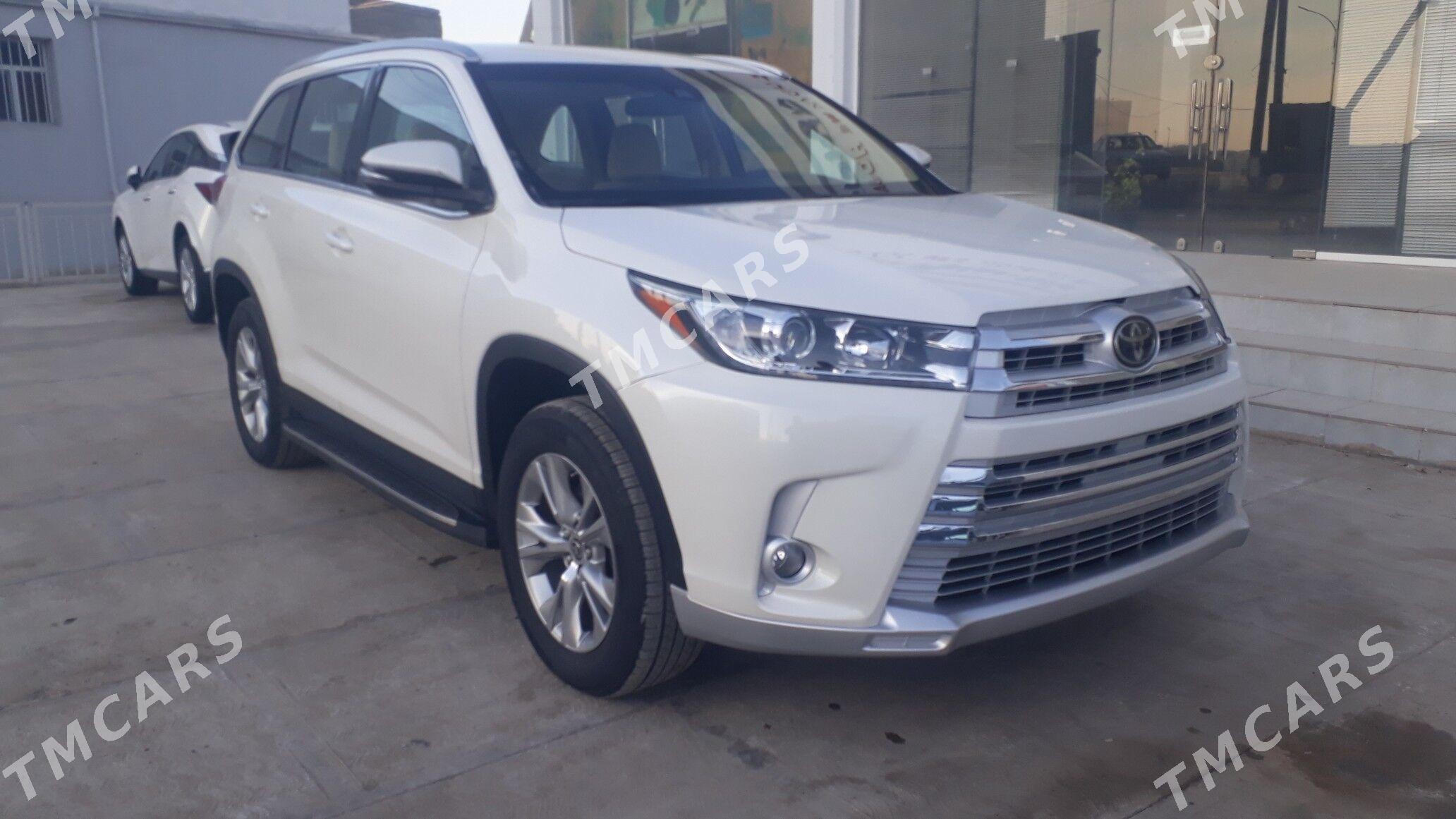 Toyota Highlander 2019 - 430 000 TMT - Мары - img 3