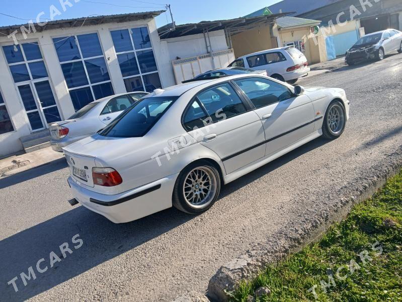 BMW E39 2001 - 105 000 TMT - Aşgabat - img 2