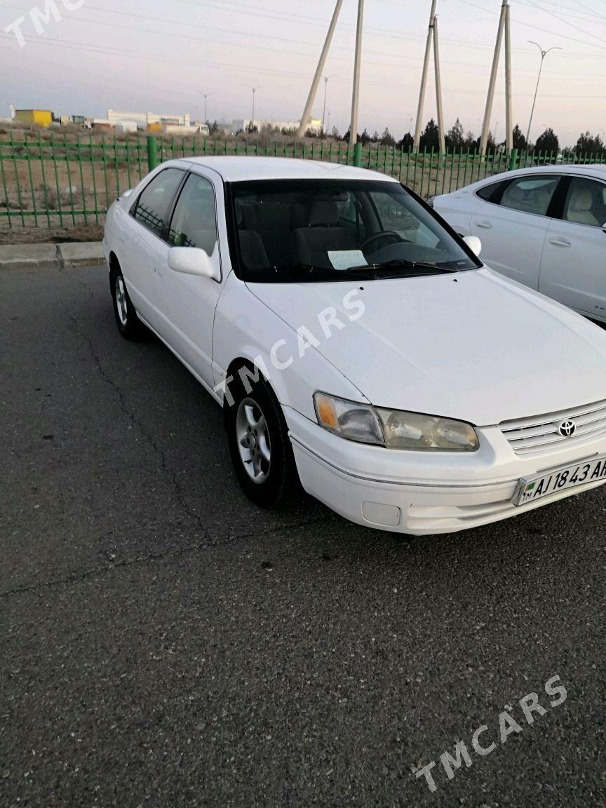 Toyota Camry 1998 - 95 000 TMT - Ак-Бугдайский этрап - img 3