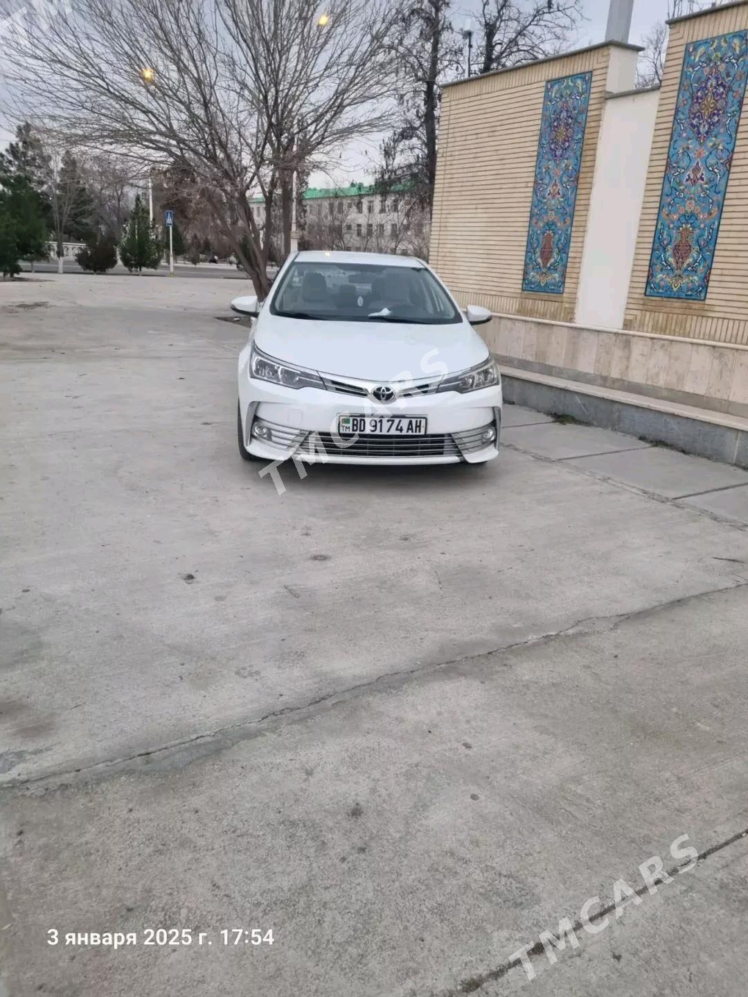 Toyota Corolla 2018 - 250 000 TMT - Aşgabat - img 2