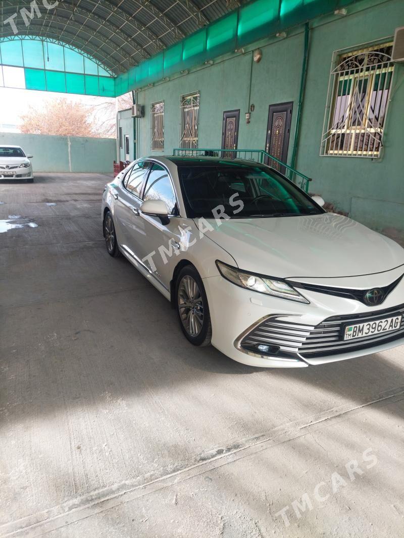 Toyota Camry 2019 - 355 000 TMT - Ашхабад - img 3