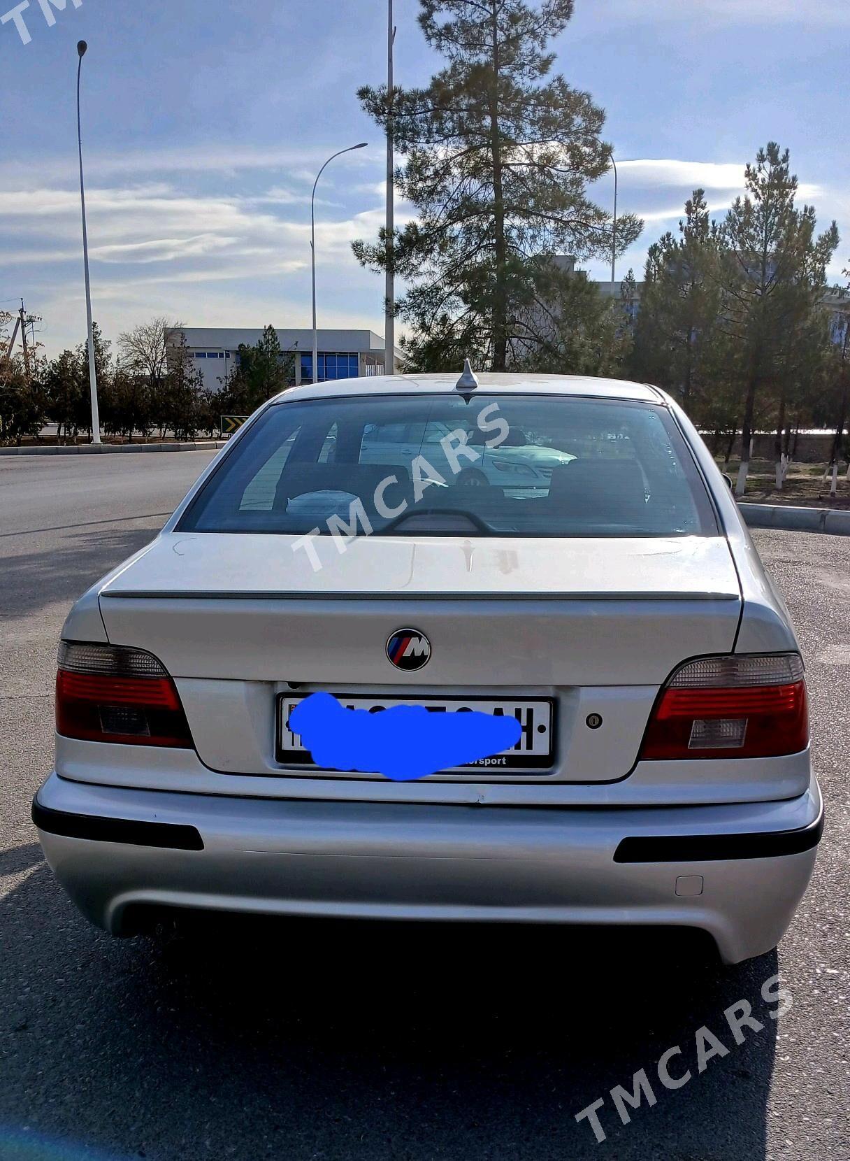 BMW E39 2003 - 145 000 TMT - Aşgabat - img 4