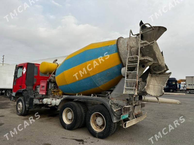 Iveco Trakker 2011 - 400 000 TMT - Aşgabat - img 4