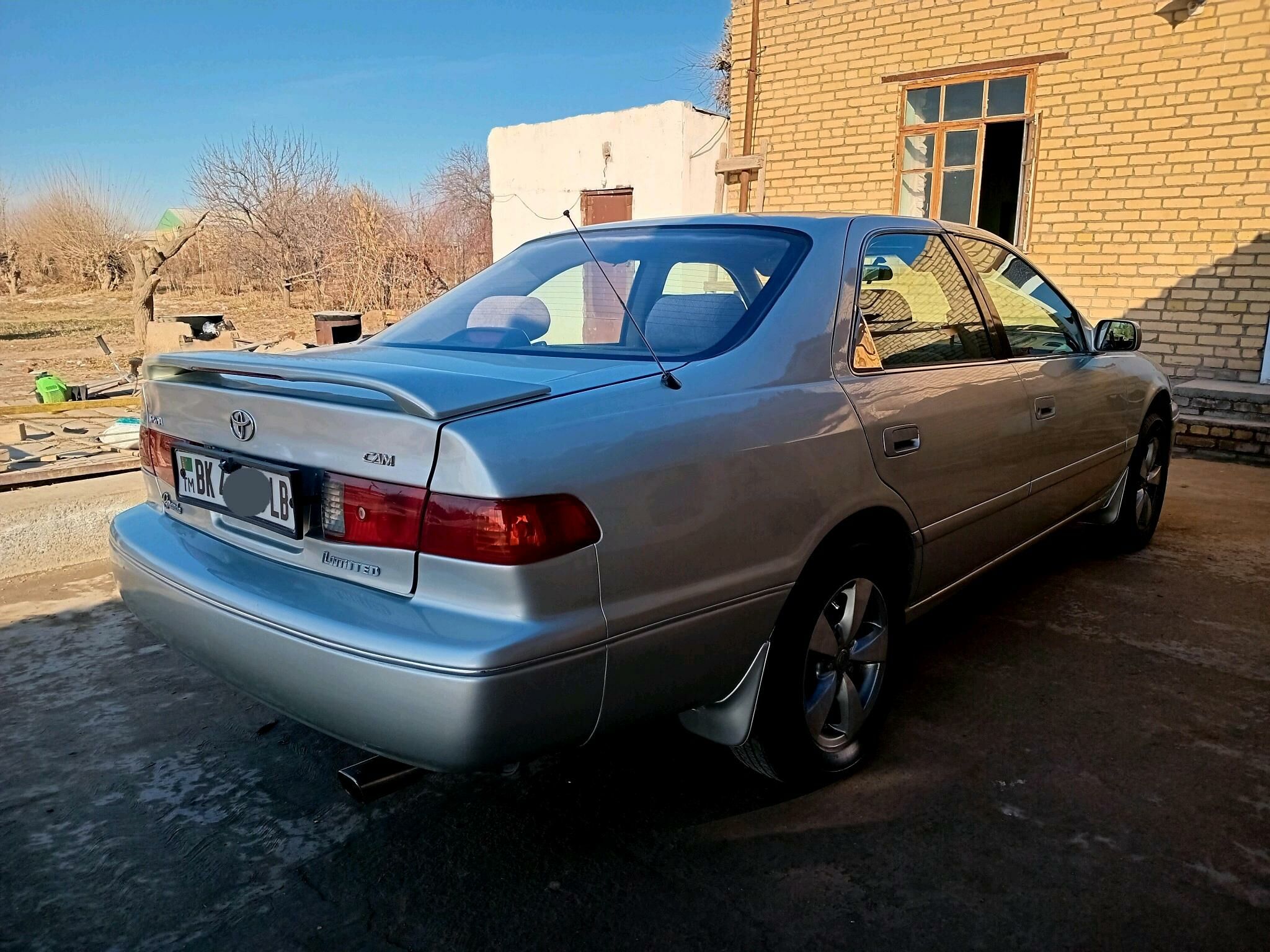 Toyota Camry 2001 - 120 000 TMT - Дянев - img 3