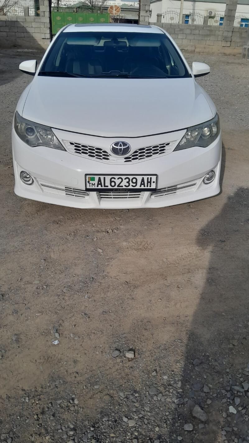 Toyota Camry 2012 - 235 000 TMT - Ак-Бугдайский этрап - img 9