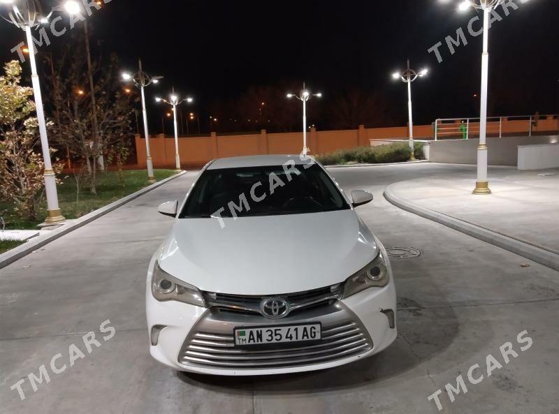 Toyota Camry 2017 - 240 000 TMT - 30 мкр - img 5