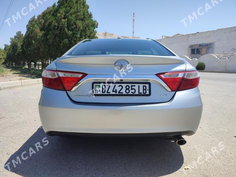 Toyota Camry 2017 - 245 000 TMT - Чарджоу - img 3