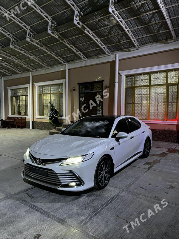 Toyota Camry 2023 - 785 000 TMT - Ашхабад - img 10