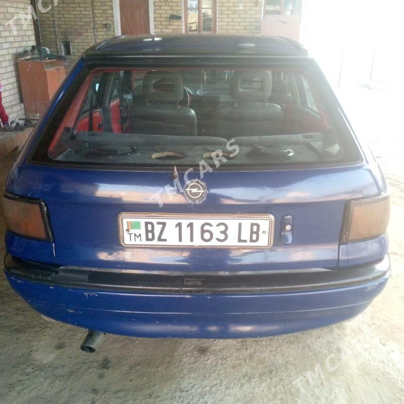 Opel Astra 1993 - 27 000 TMT - Саят - img 3