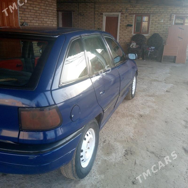 Opel Astra 1993 - 27 000 TMT - Саят - img 2