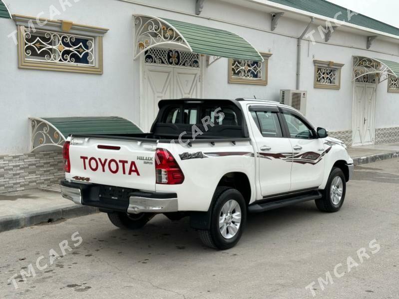 Toyota Hilux 2020 - 500 000 TMT - Balkanabat - img 2