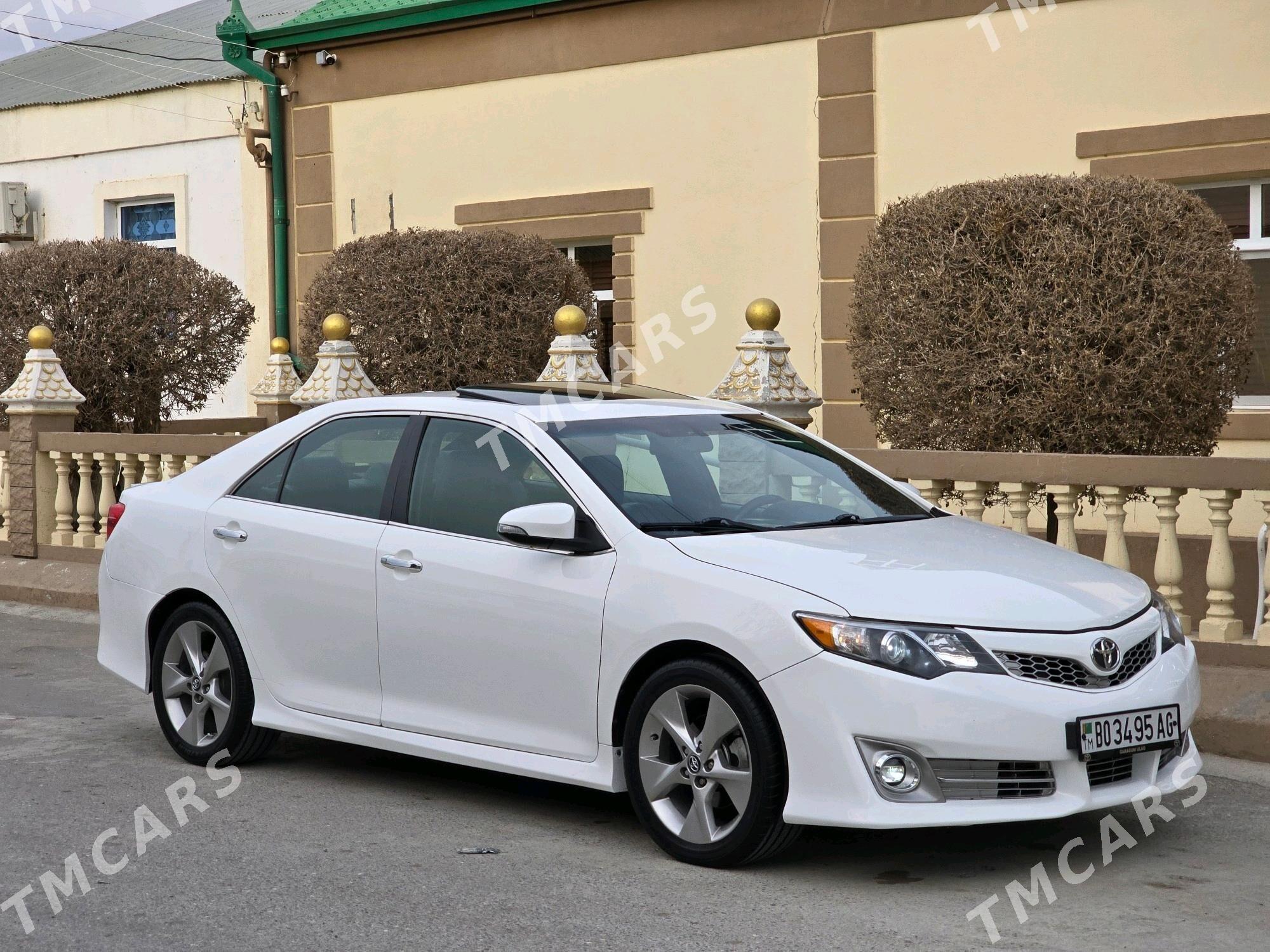 Toyota Camry 2012 - 239 000 TMT - Чоганлы - img 2