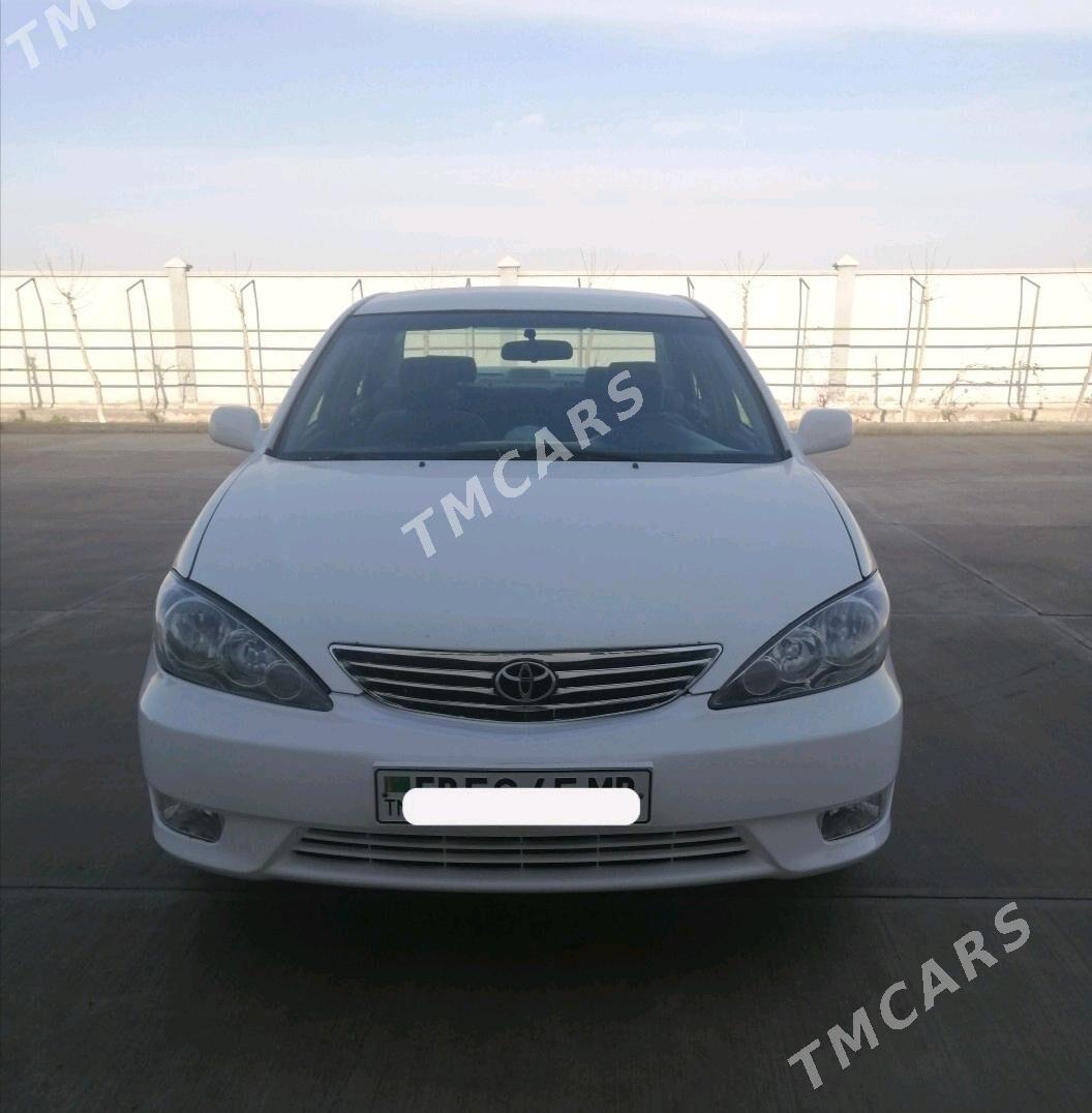 Toyota Camry 2003 - 150 000 TMT - Мары - img 3