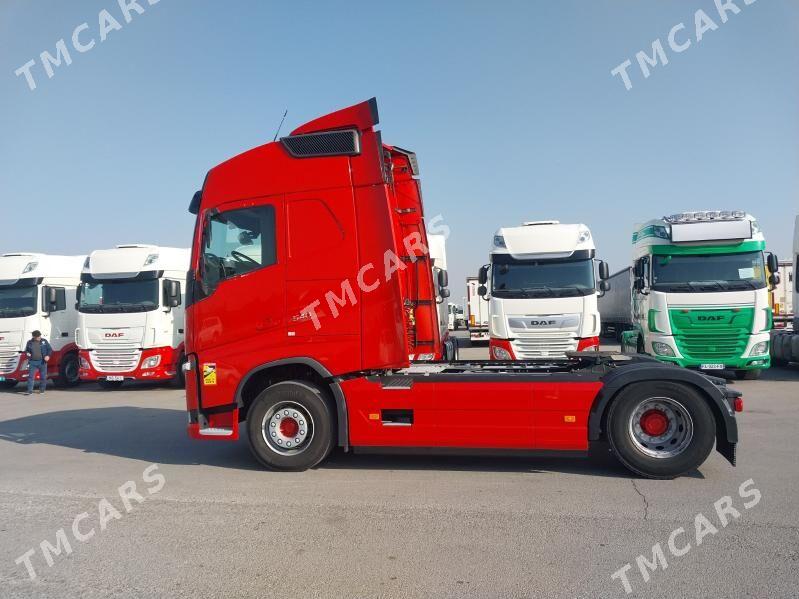 Volvo FM 550 2019 - 1 280 000 TMT - Aşgabat - img 8