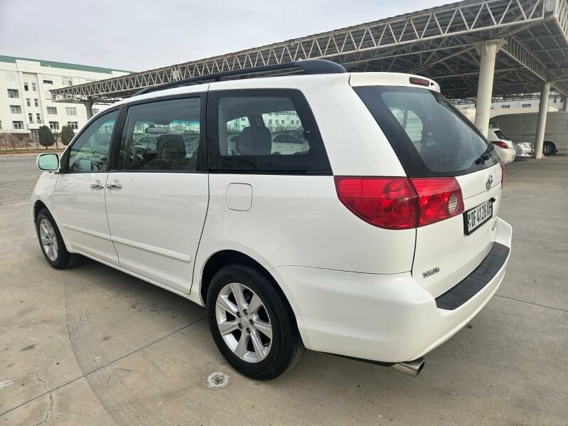 Toyota Sienna 2008 - 225 000 TMT - Ашхабад - img 5