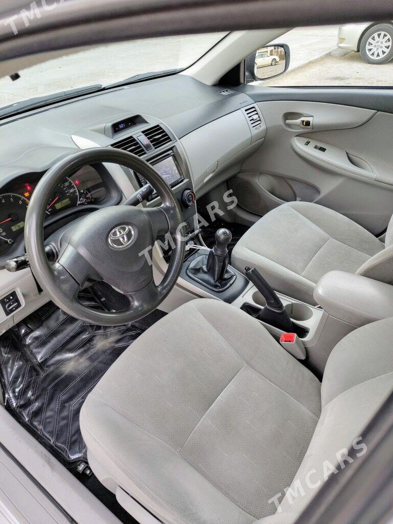 Toyota Corolla 2012 - 150 000 TMT - Ашхабад - img 8