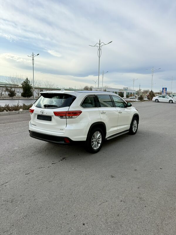 Toyota Highlander 2019 - 404 000 TMT - Aşgabat - img 2