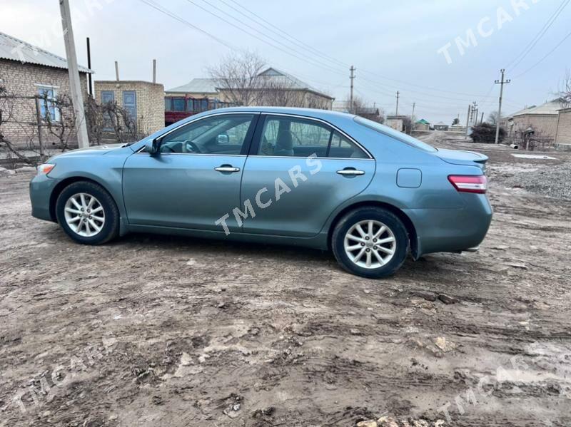 Toyota Camry 2010 - 200 000 TMT - Мары - img 5