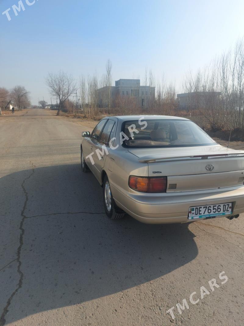 Toyota Camry 1994 - 83 000 TMT - Губадаг - img 5