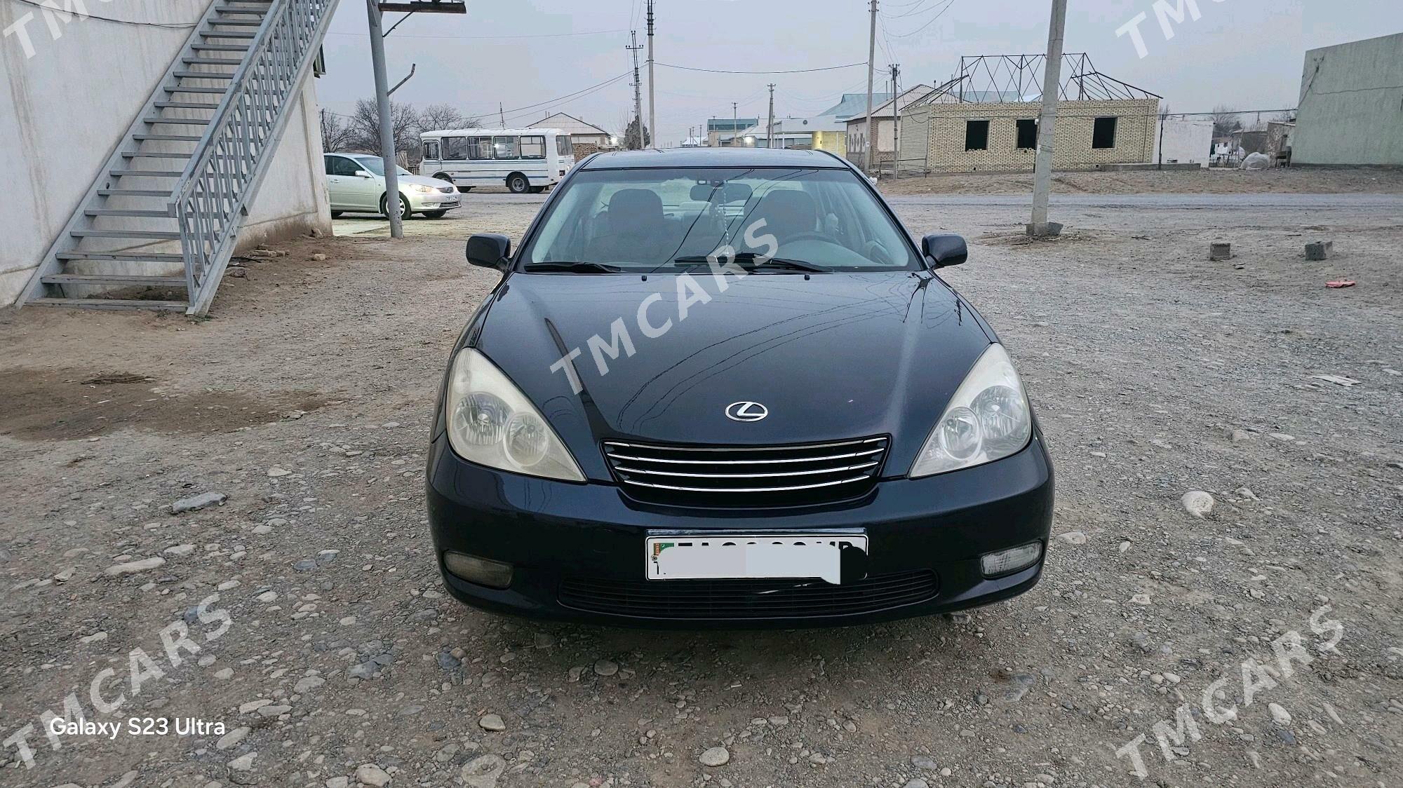 Lexus ES 300 2003 - 145 000 TMT - Сакарчага - img 3