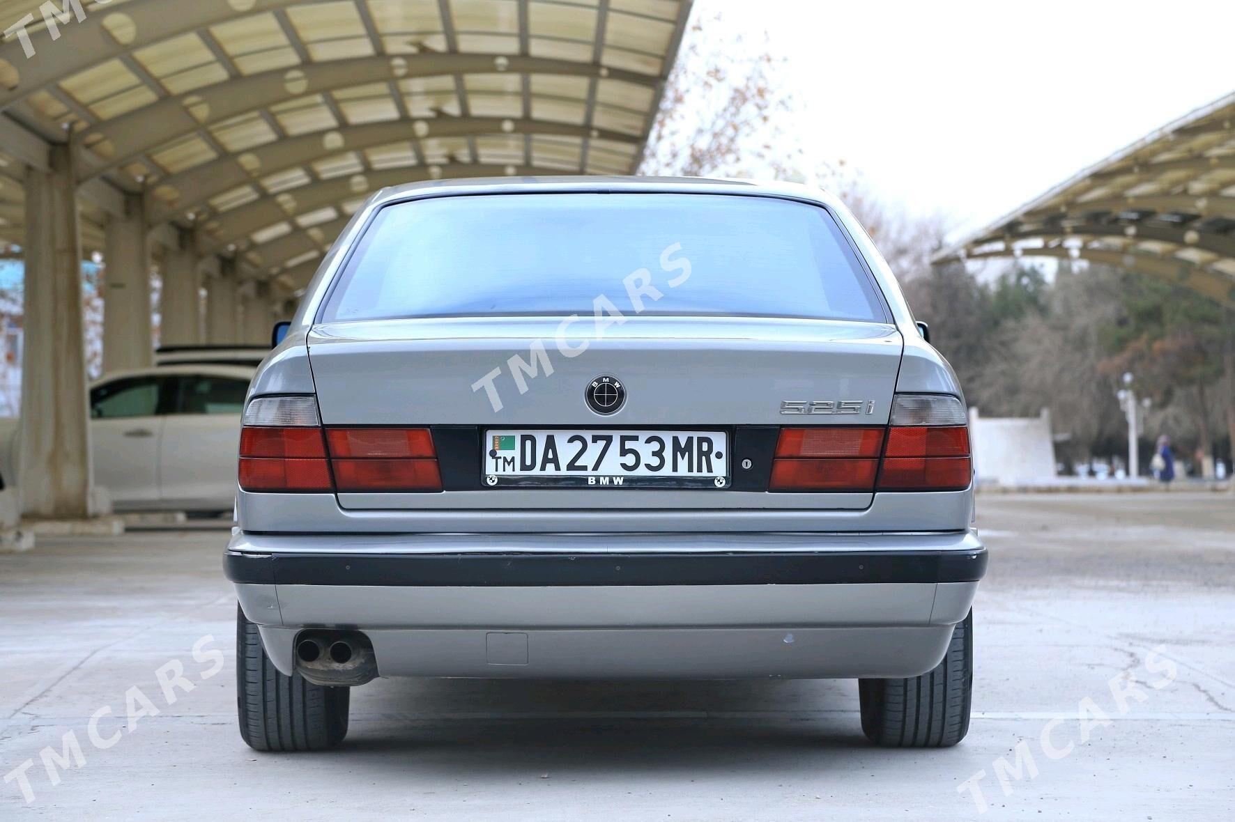 BMW 525 1991 - 60 000 TMT - Мары - img 4