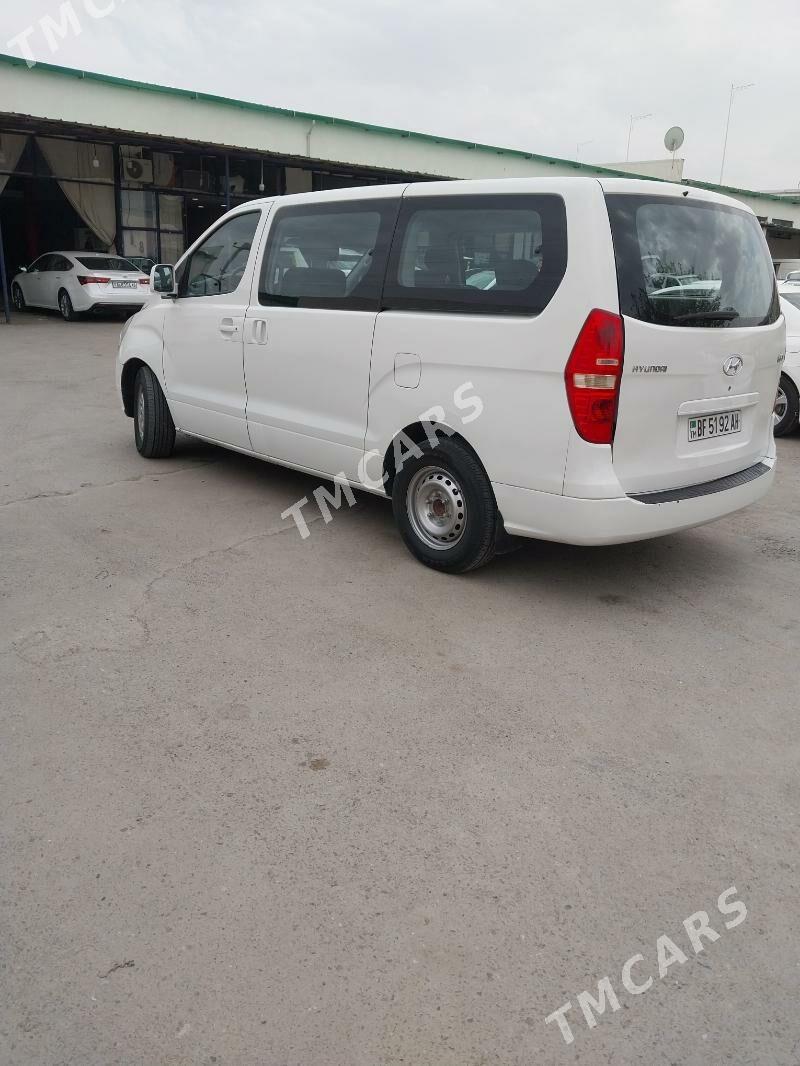 Hyundai H-1 2010 - 122 000 TMT - Бедев - img 2