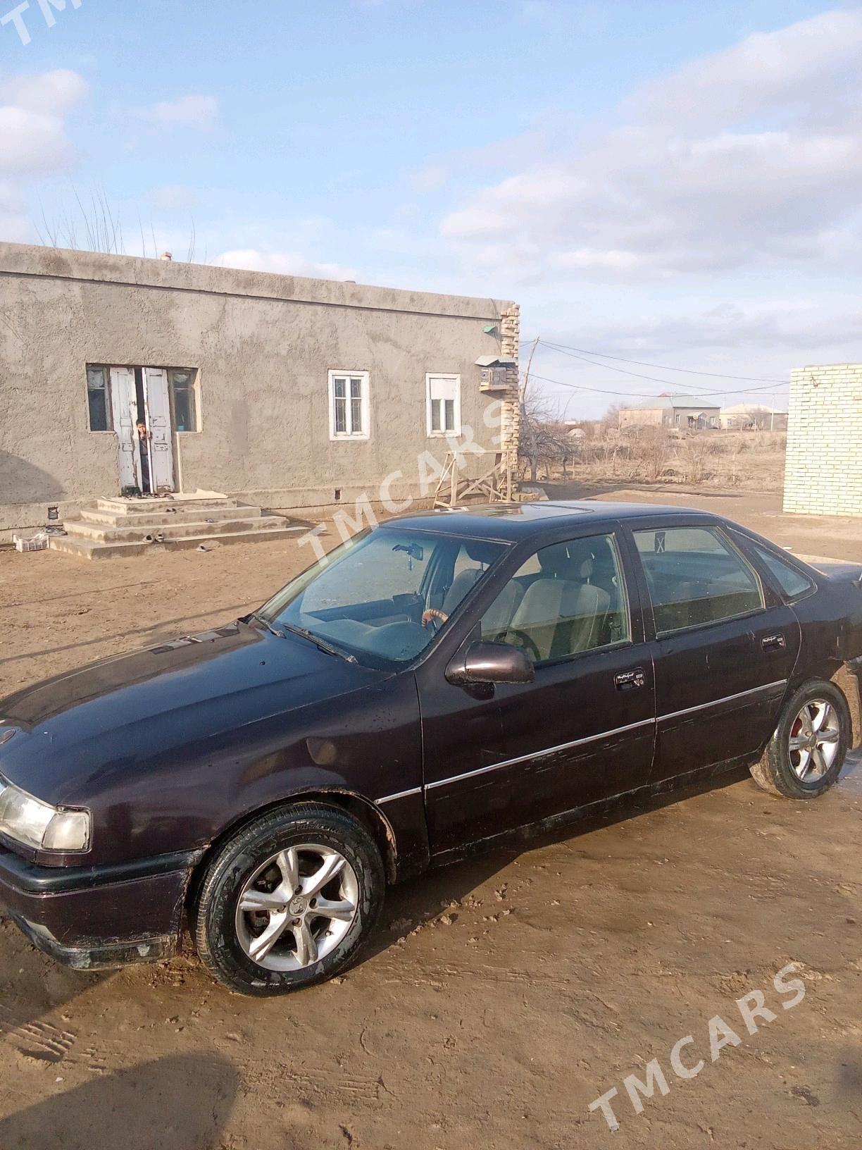 Opel Vectra 1992 - 17 000 TMT - Wekilbazar - img 2