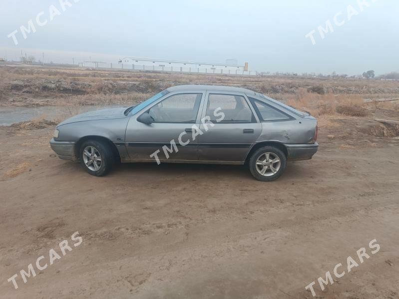 Opel Astra 1990 - 15 000 TMT - Дашогуз - img 2