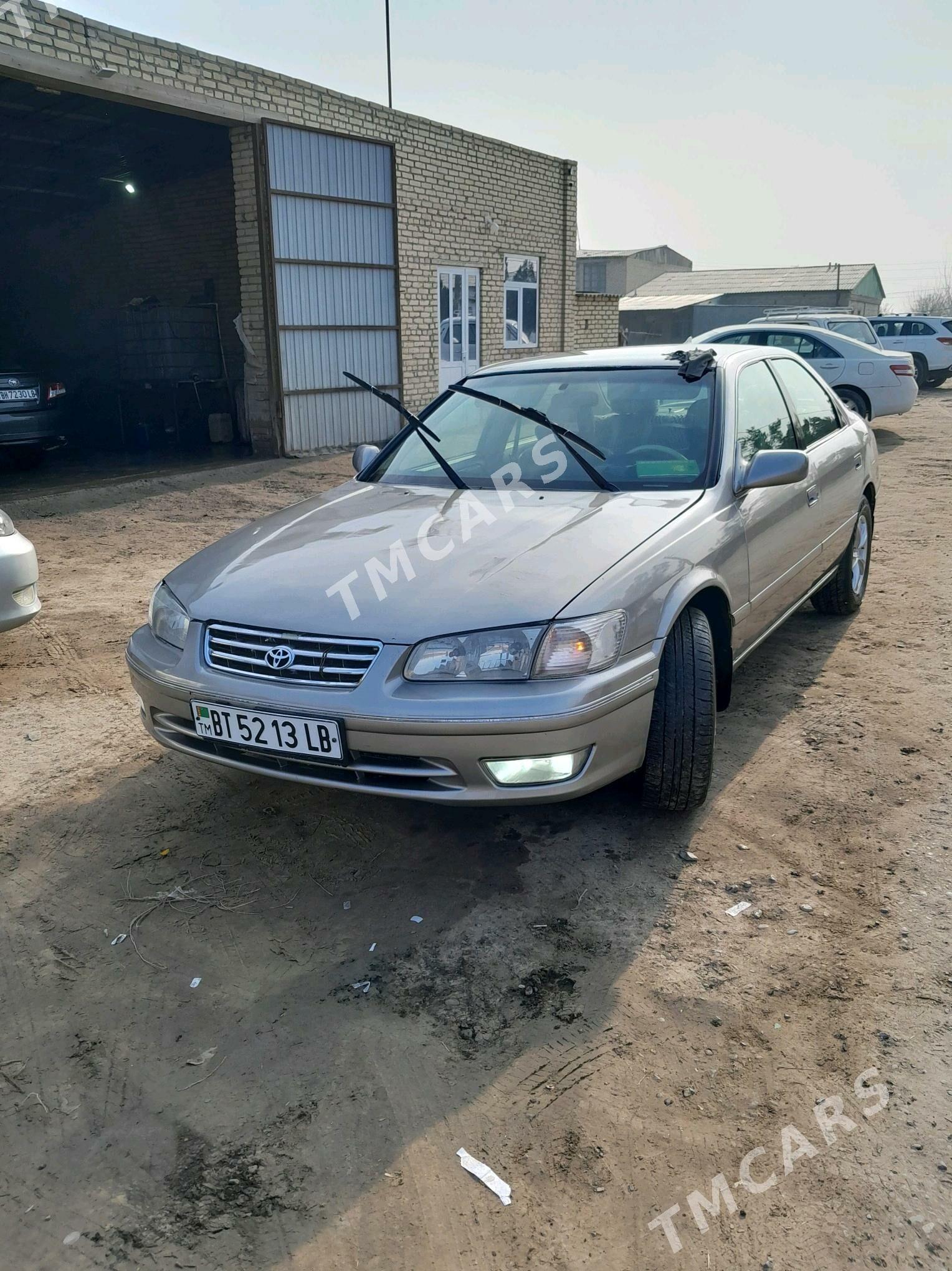 Toyota Camry 2001 - 115 000 TMT - Дянев - img 4