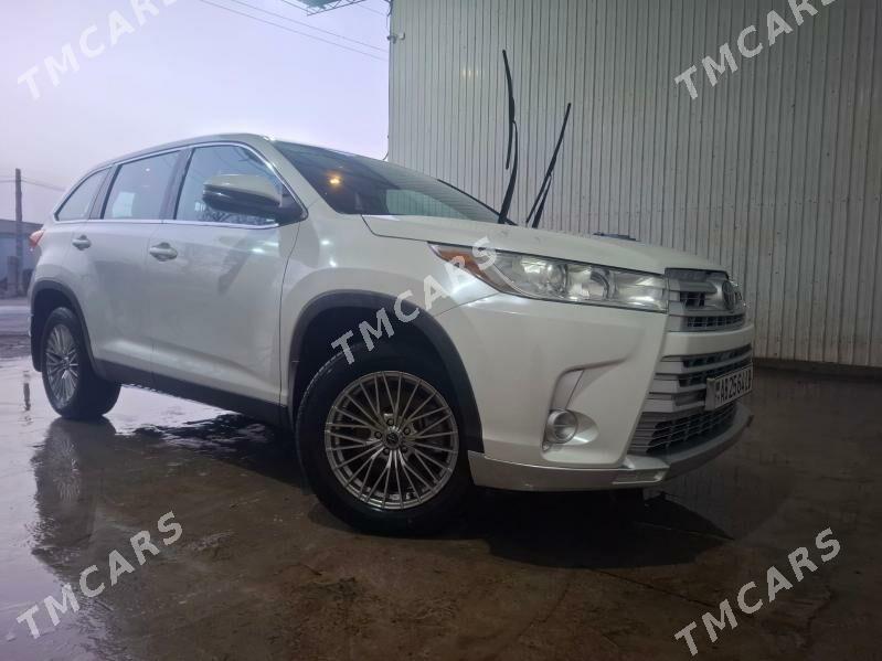 Toyota Highlander 2019 - 480 000 TMT - Туркменабат - img 2