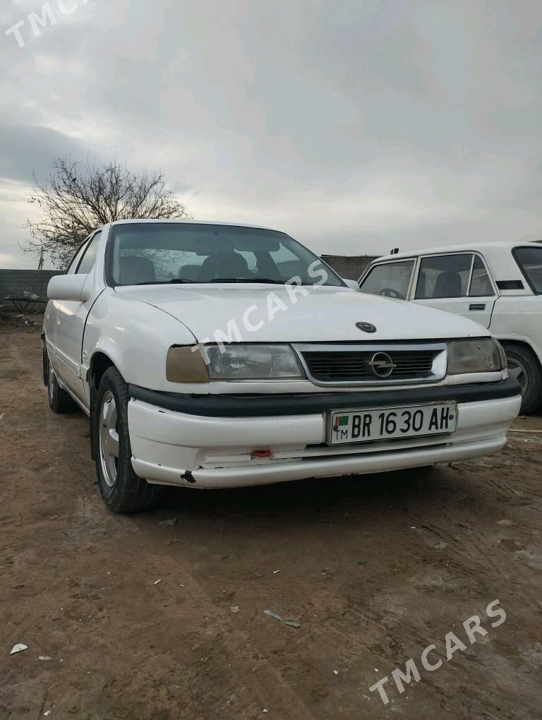 Opel Vectra 1990 - 30 000 TMT - Tejen - img 6