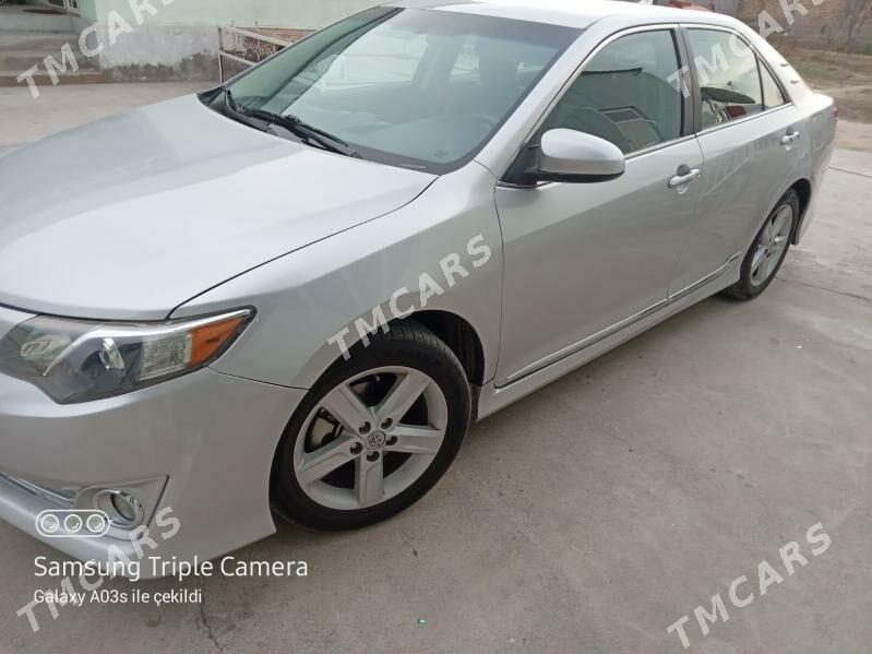 Toyota Camry 2012 - 215 000 TMT - Gökje - img 3