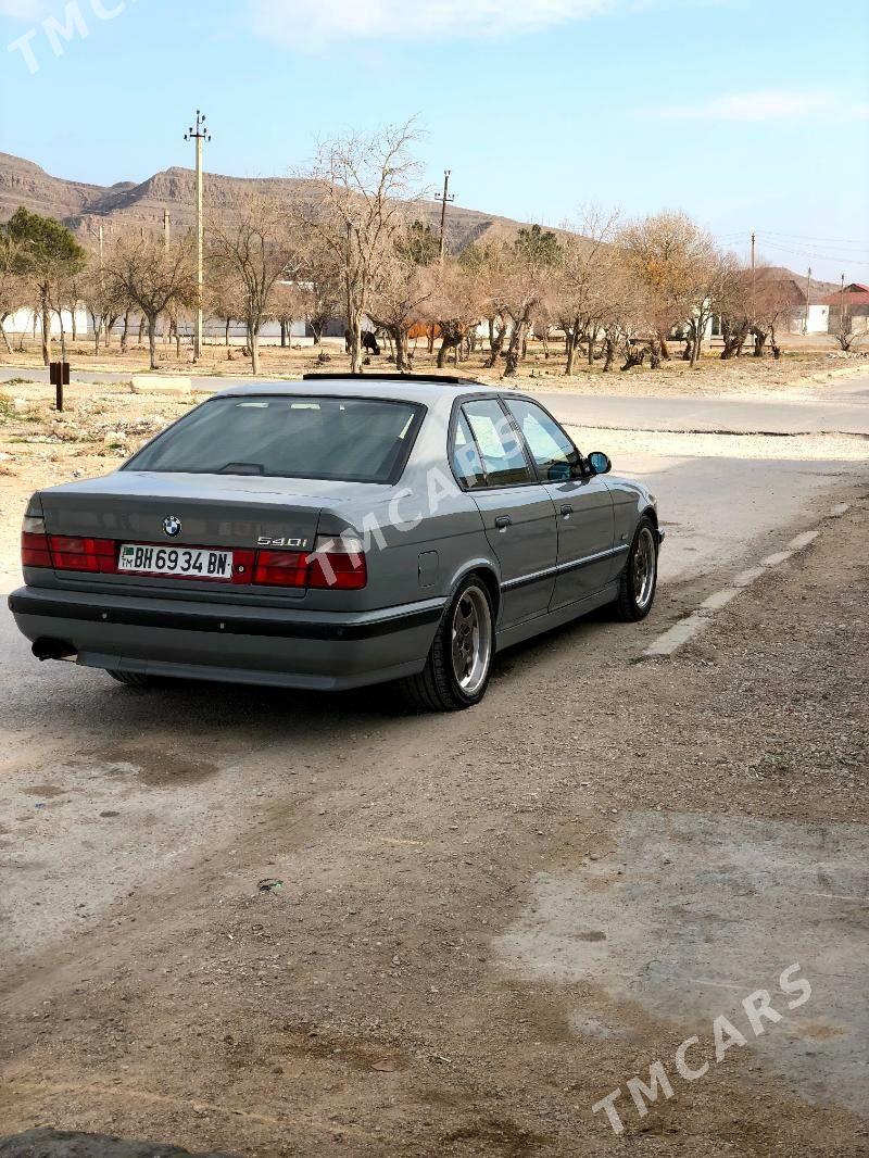 BMW 540 1995 - 200 000 TMT - Балканабат - img 2