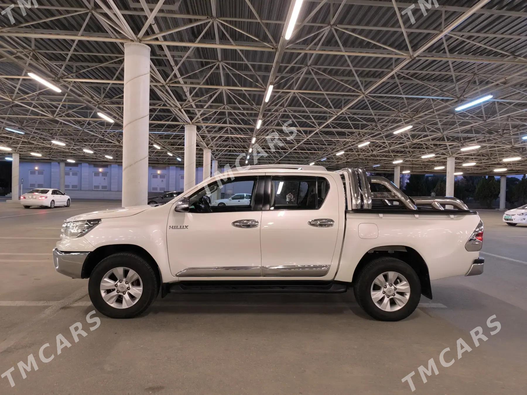 Toyota Hilux 2016 - 450 000 TMT - Türkmenbaşy - img 2