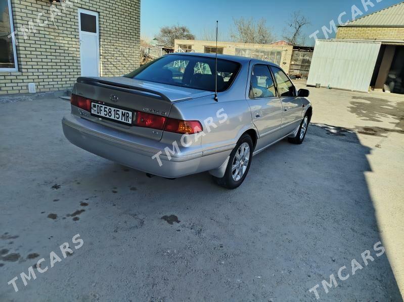 Toyota Camry 1997 - 135 000 TMT - Мары - img 3