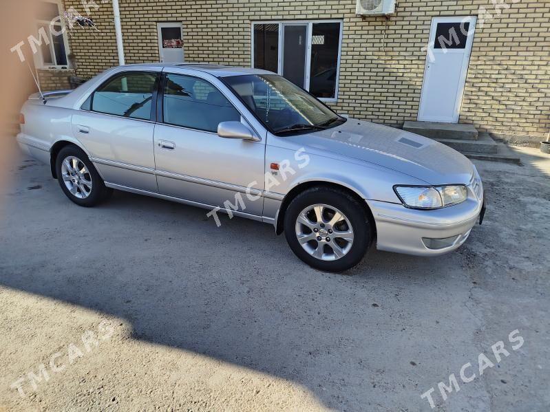 Toyota Camry 1997 - 135 000 TMT - Мары - img 4