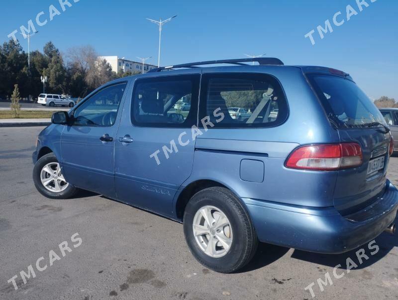 Toyota Sienna 2002 - 135 000 TMT - Туркменабат - img 2