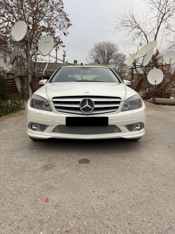 Mercedes-Benz C300 2010 - 230 000 TMT - Aşgabat - img 6