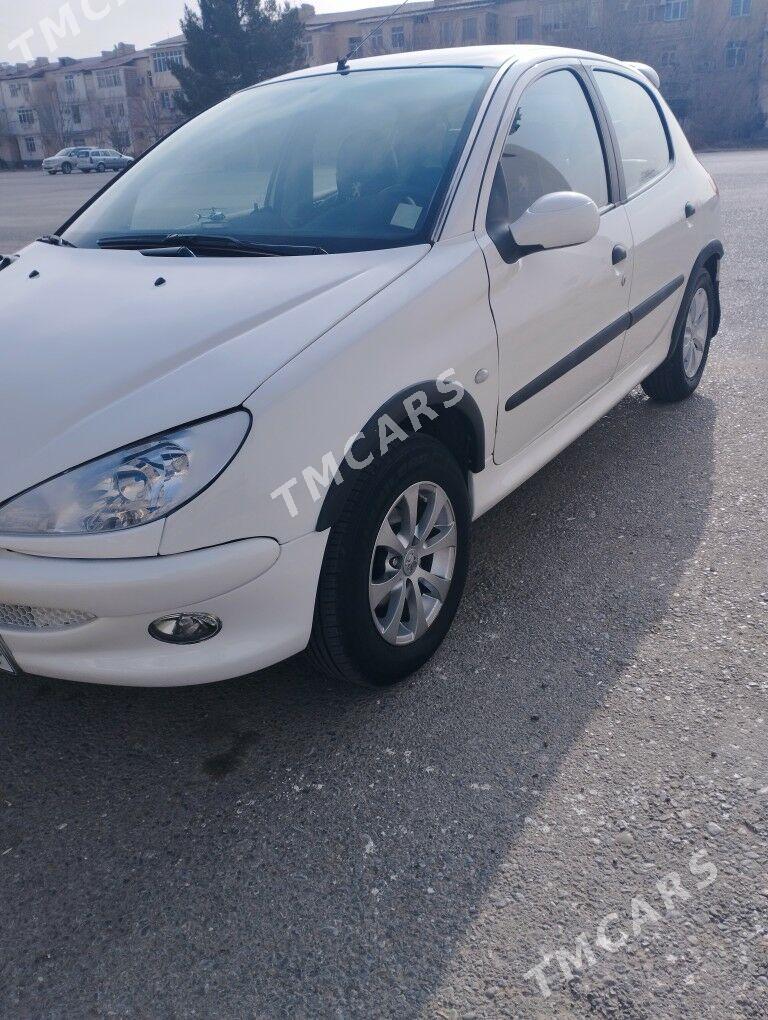 Peugeot 206 2009 - 86 000 TMT - Aşgabat - img 2