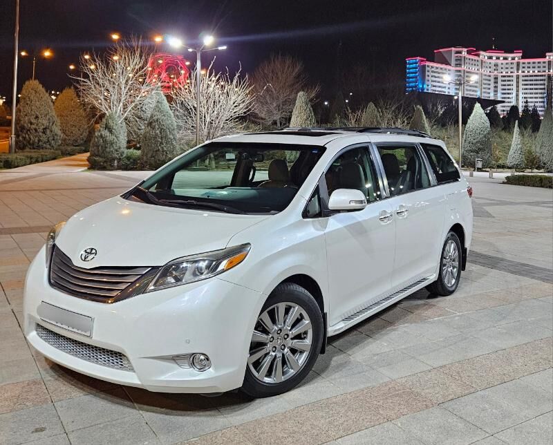 Toyota Sienna 2017 - 485 000 TMT - Aşgabat - img 3