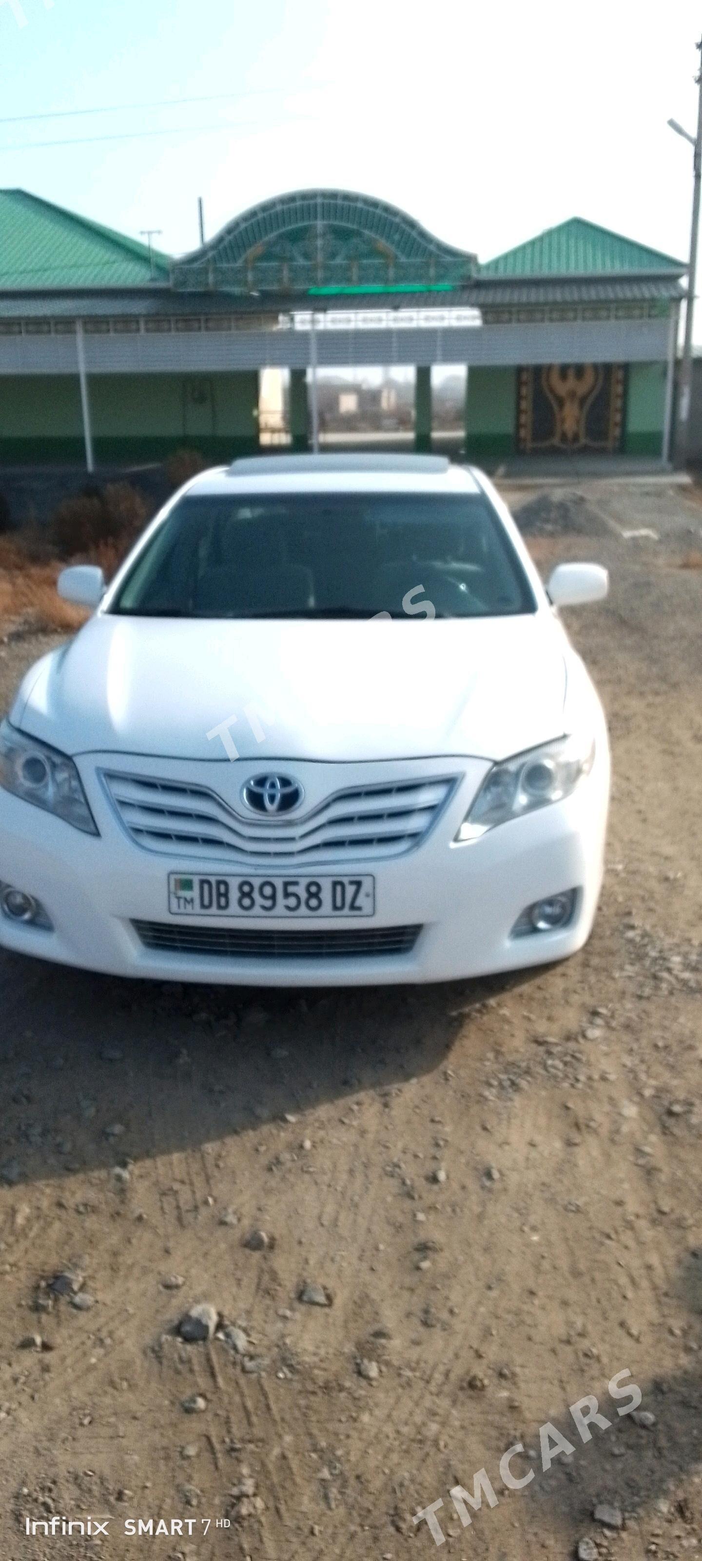 Toyota Camry 2011 - 210 000 TMT - Daşoguz - img 5