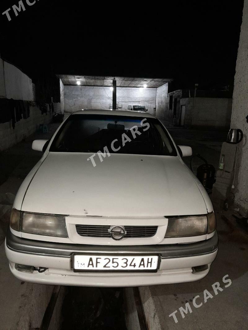 Opel Vectra 1991 - 24 000 TMT - Çoganly - img 2