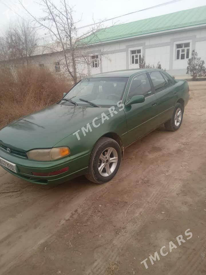 Toyota Camry 1992 - 62 000 TMT - Köneürgenç - img 3