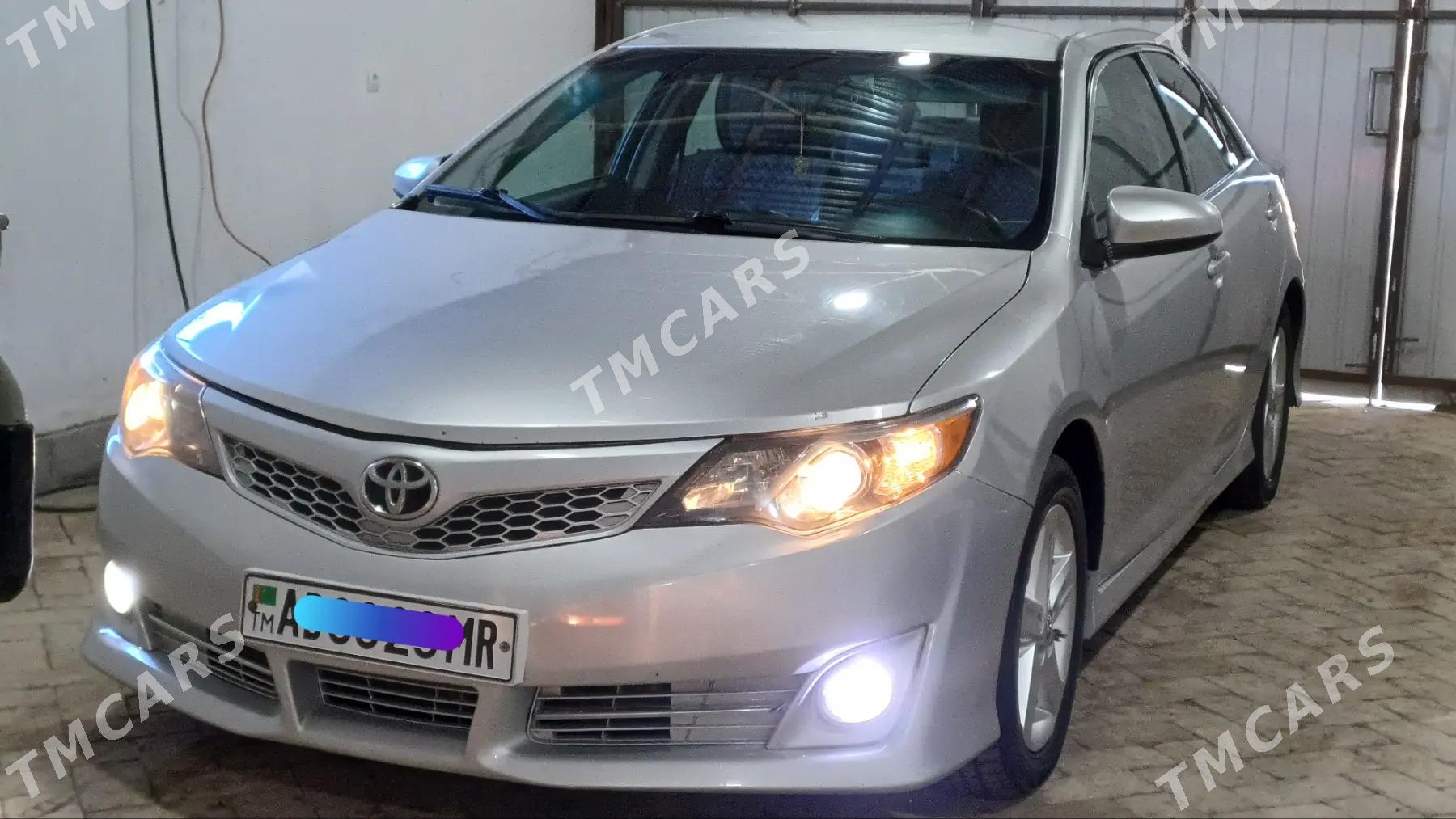 Toyota Camry 2012 - 190 000 TMT - Байрамали - img 2