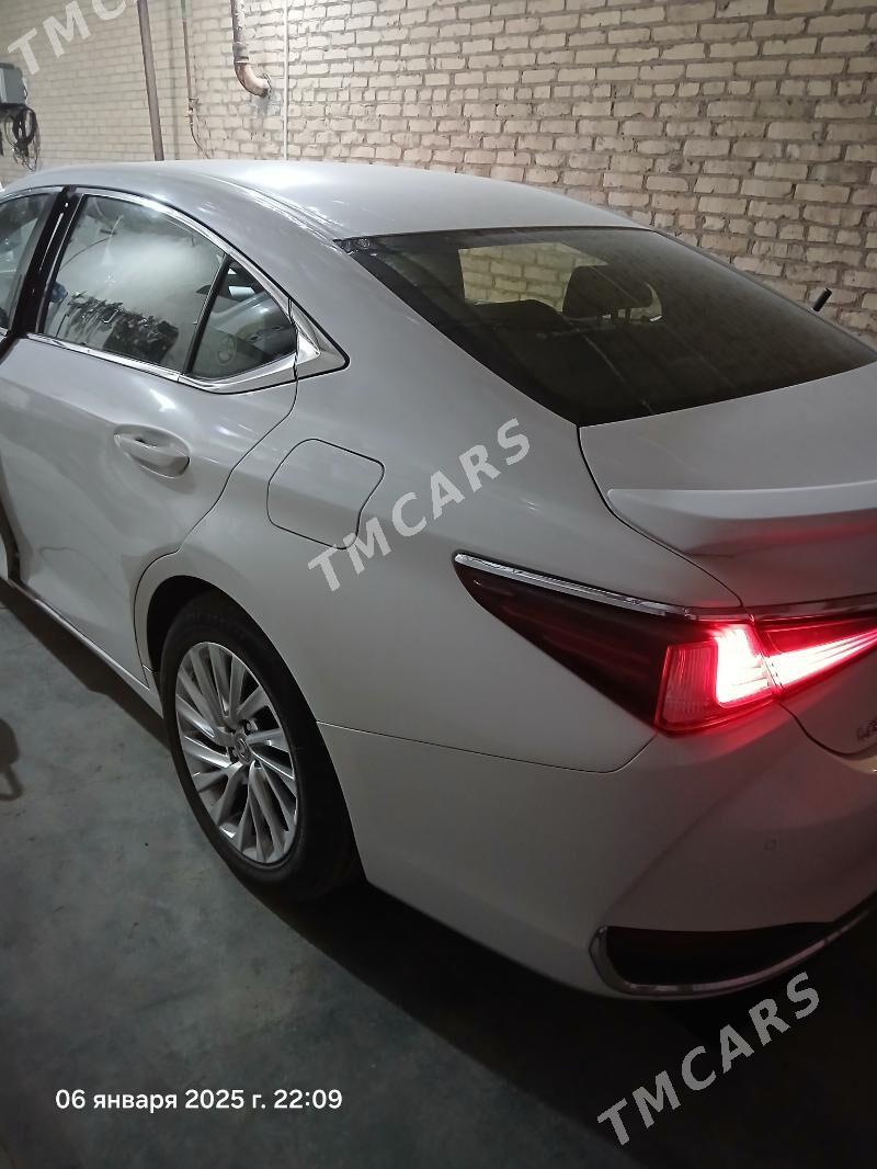 Lexus ES 300h 2020 - 450 000 TMT - Туркменабат - img 7