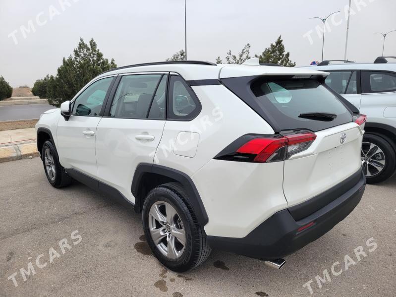 Toyota RAV4 2022 - 340 000 TMT - 2 мкр - img 4