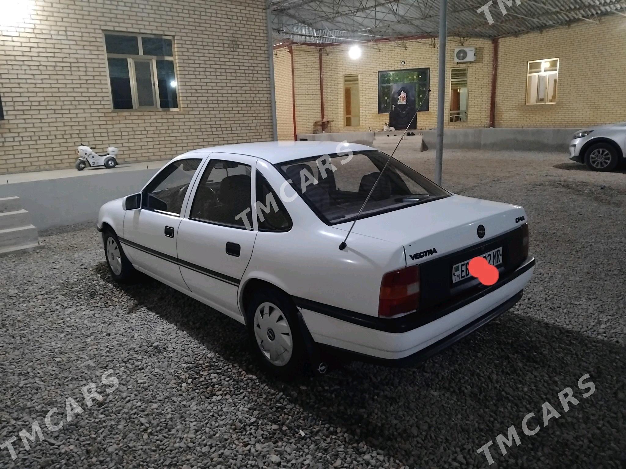 Opel Vectra 1990 - 35 000 TMT - Murgap - img 7